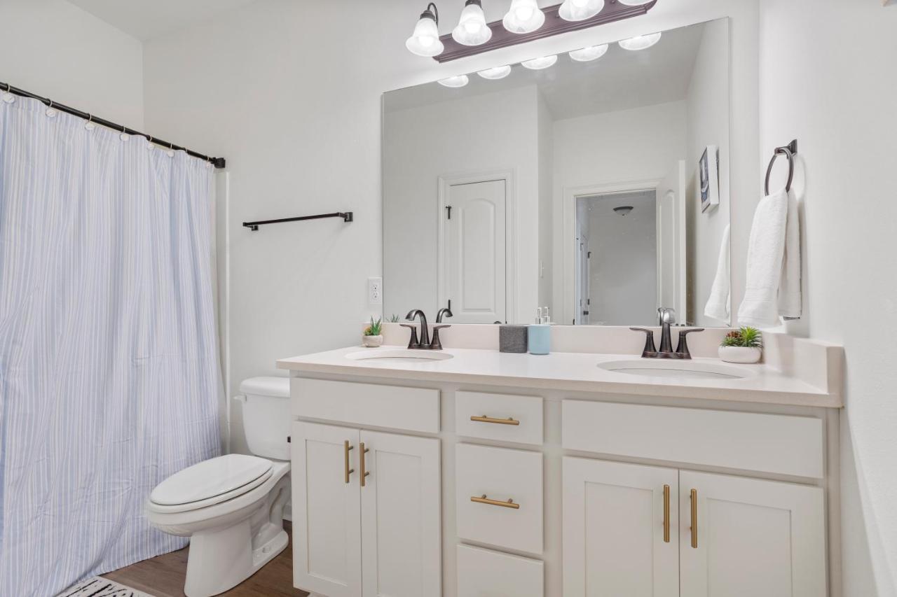 Luxury Townhome By Lsu Campus Батън Руж Екстериор снимка
